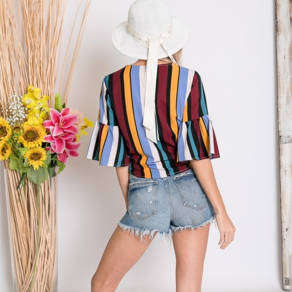 🔴5/$25 🎉HP🎉Multi Striped Bell Sleeve Blouse - Picture 5 of 8